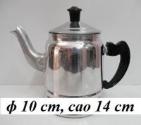 Ấm nhôm nhỏ 450 ml (chỉ dùng rót sáp, không đun trên bếp, vì tay cầm bọc nhựa): 35.000 đ/cái