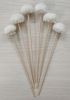Bông hoa ɸ 2,6 cm ghim sẵn que mây dài 15 cm: 6.000 - 10.000 đ/cái - anh 1