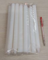 Nến cây màu trắng ɸ 1,9 cm cao 22 cm bịch 18 cây, màu trắng kem ɸ 2 cm cao 25 cm bịch 16 cây: 70.000 - 80.000 đ/bịch