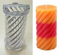Khuôn nến trụ xoắn ɸ 7 cm, cao 15 cm + đế + vòng định vị bấc: 160.000 đ/cái, 6 cái = 800.000 đ