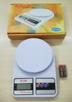 Cân điện tử: 90.000 đ/cái