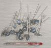3. Tim bấc cotton VÂN SỌC kẹp bấm đế sẵn, lửa LỚN (dùng cho sáp khó cháy hoặc nến ly cốc TO, nến trụ TO): 450 - 2.500 đ/cái - anh 1