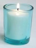 Cách ngăn sáp chảy ra ngoài khi thắp nến trụ